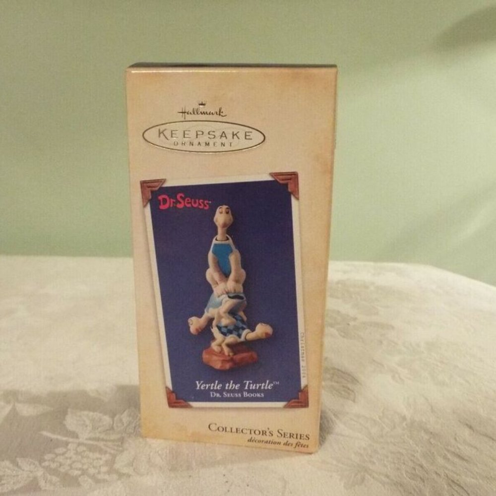 Vintage HALLMARK 2004 Keepsake ornament Dr. Suess "YERTLE the TURTLE" Holidays